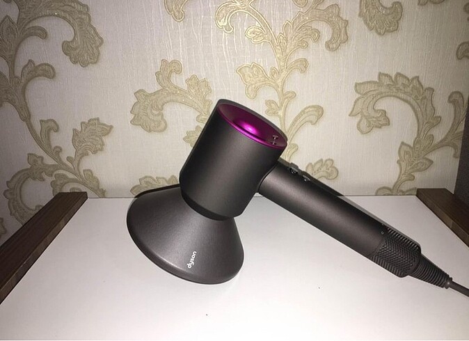  Beden Dyson supersonic saç kurutma makinası