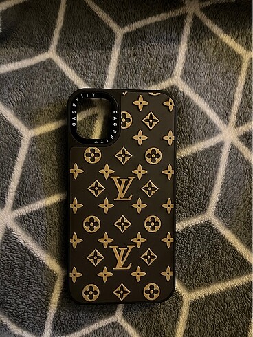 LV İPhone 11 Kılıfı