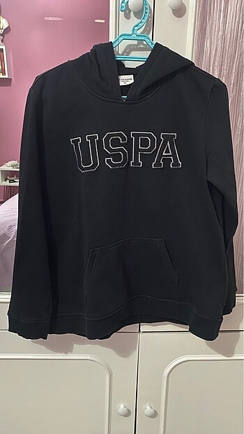 Us Polo Sweatshirt