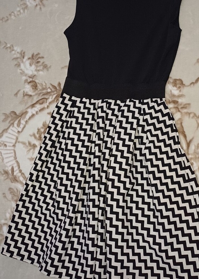 Siyah elbise - Görsel 2