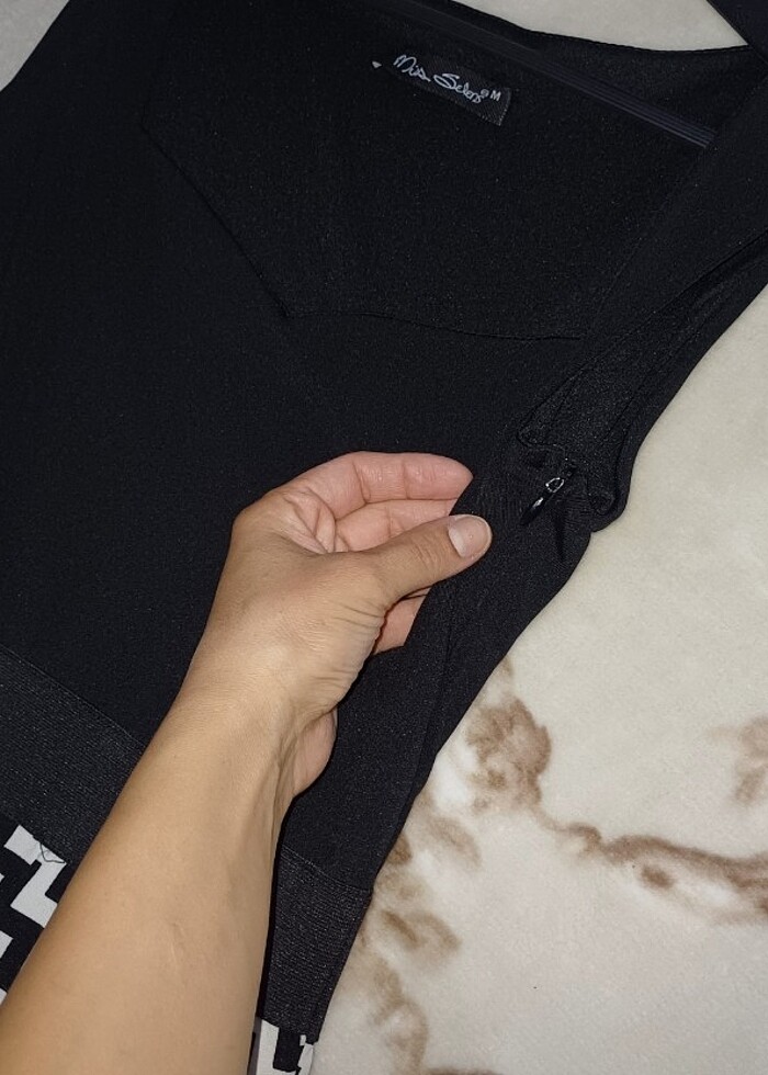 Siyah elbise - Görsel 3