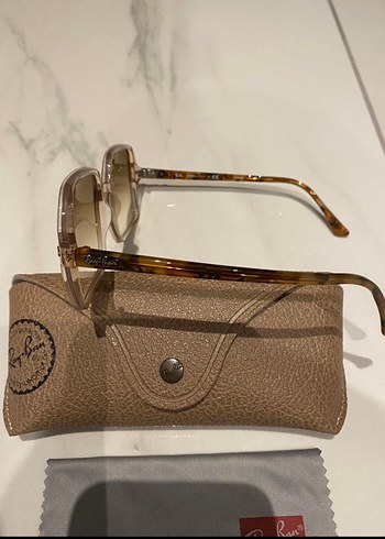 Şeffaf Bej Kadın Güneş Gözlüğü - Görsel 3