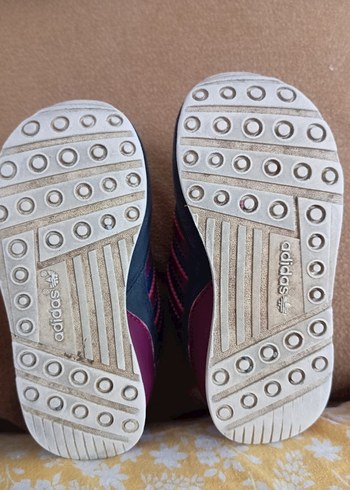 22 Beden mavi Renk Adidas ayakkabı 22,5 numara