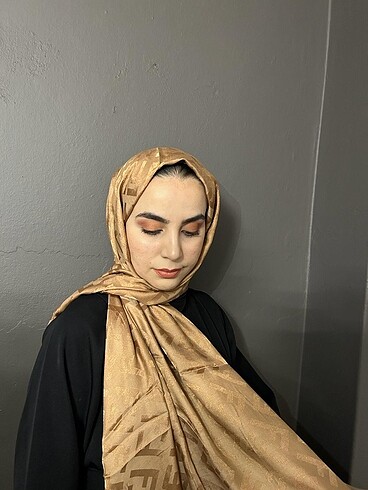 FENDİ ŞAL