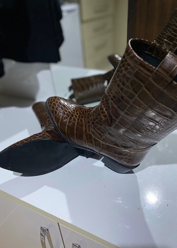 Hotiç marka kısa bot - Görsel 2