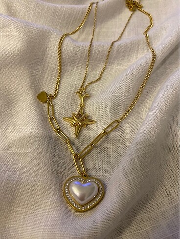 Gold Pinterest Kolye