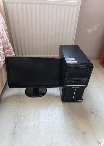 Beden Siyah Masaüstü Bilgisayar ve Monitör