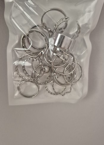 20'li Gri Zincir Detaylı Kadın Yüzük Seti
