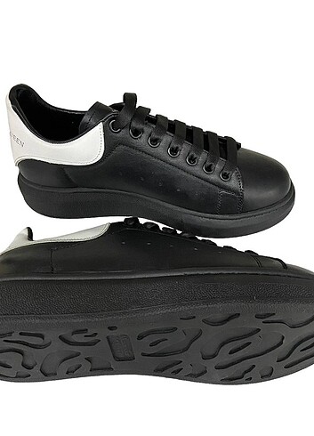 40 Beden siyah Renk Alexander Mac Queen