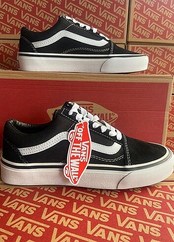38 Beden Vans.