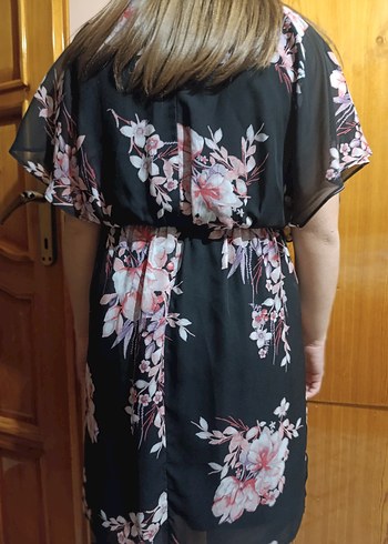 Siyah Çiçekli Bohem Midi Elbise - Görsel 2