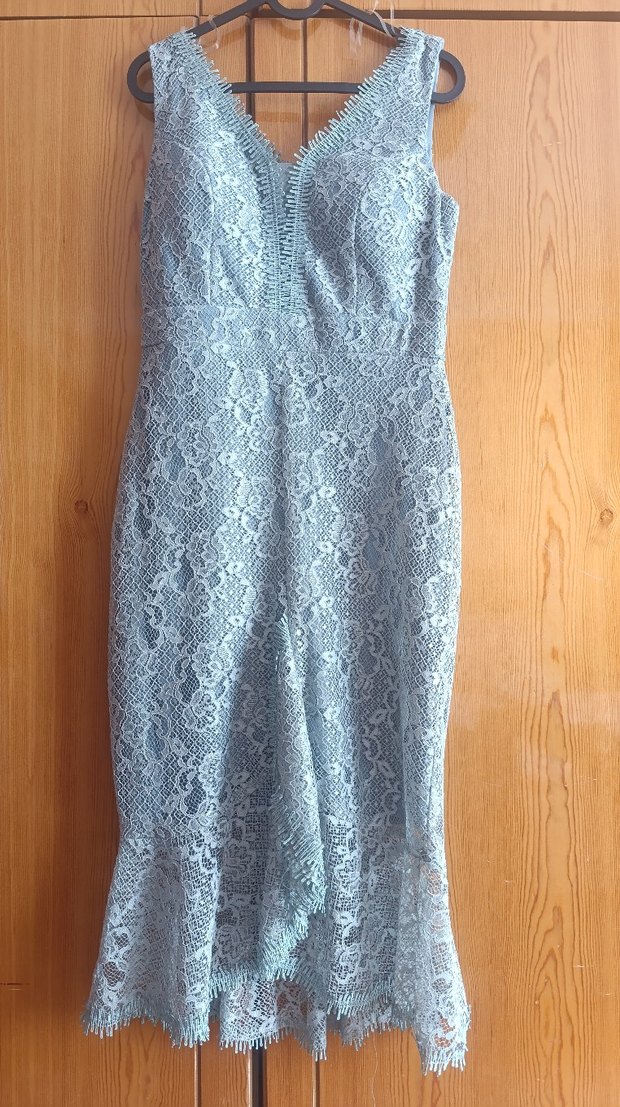 mint yesili Dantel Detaylı V Yakalı Uzun Abiye Elbise - Görsel 4