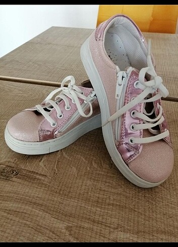 30 Beden KİZ ÇOCUK SNEAKER SPOR AYAKKABİ 30 NUMARA