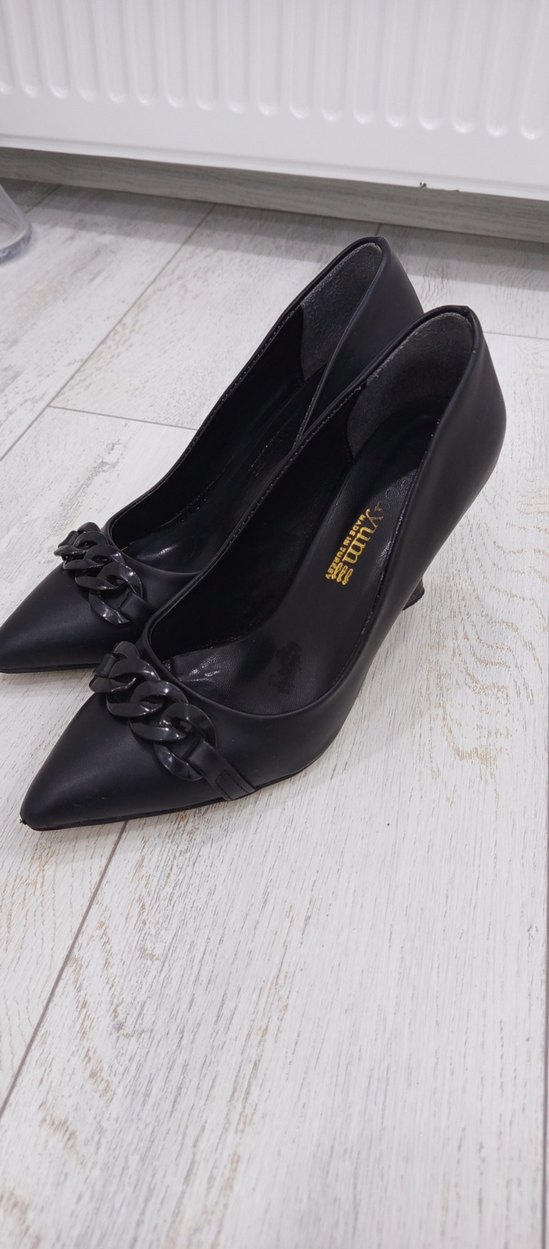 Zincir Detaylı Siyah  Stiletto - Görsel 2