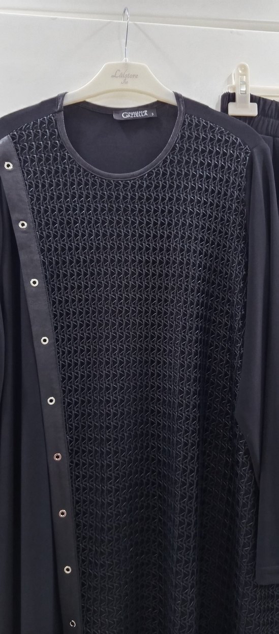 Siyah Düğmeli Uzun Kollu Kadın Takım - Görsel 2