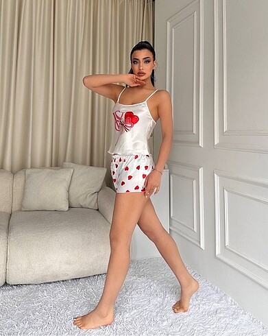 s Beden ASKILI ŞHORTLU SATEN PİJAMA TAKIMI ????