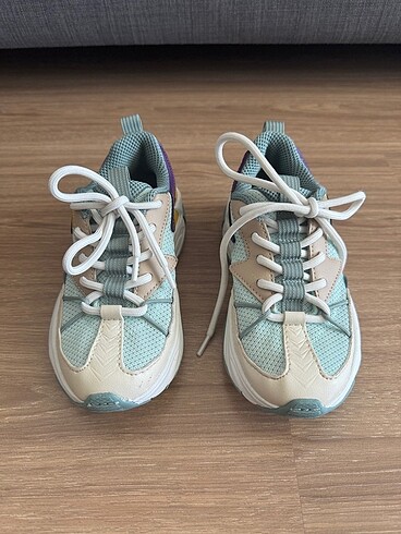 Zara çocuk sneaker