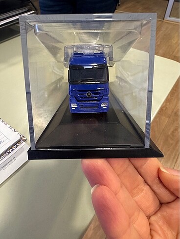  Beden Renk Herpa Mercedes Benz Actross Model Tır