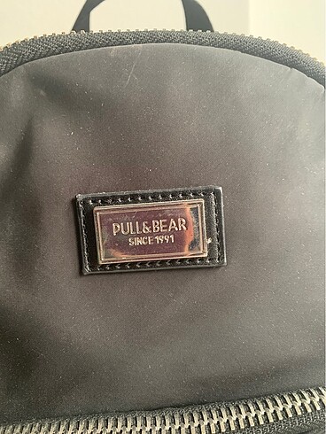Pull and Bear Pull And Bear Siyah Küçük Sırt Çantası