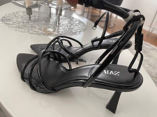 Zara topuklu ayakkabı
