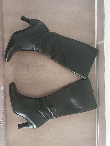 Hakiki deri az kullanılmış kadın çizme - Görsel 3