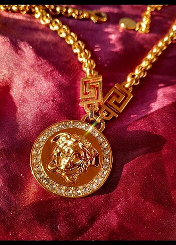 Versace Versace kolye