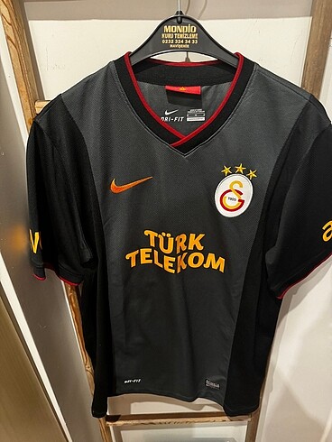 XL beden Galatasaray forma üst