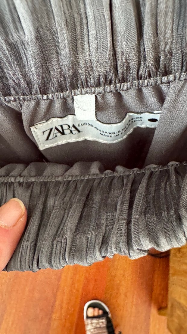 Zara marka pliseli etek - Görsel 2