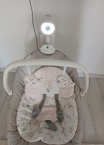 Beden Otomatik ana kucağı.Joie meet serina 2in1