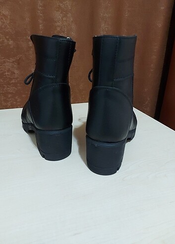 38 Beden polaris siyah bot