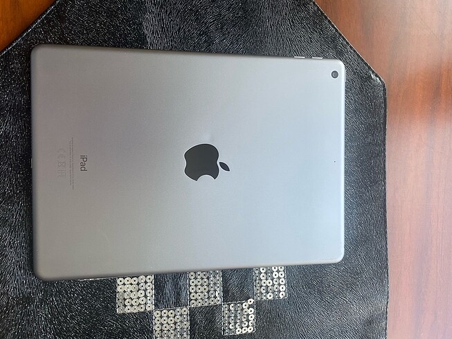 Beden İpad 6.nesil 32 gb
