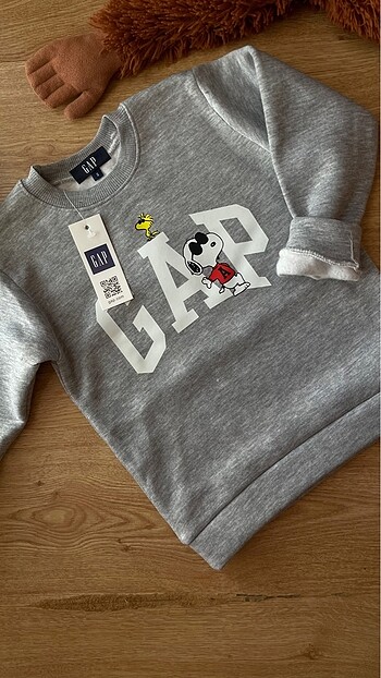 Gap Gap sweatshirt