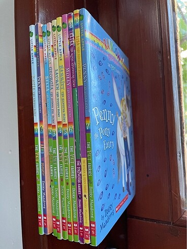 Rainbow magic the pet series 10 kitap