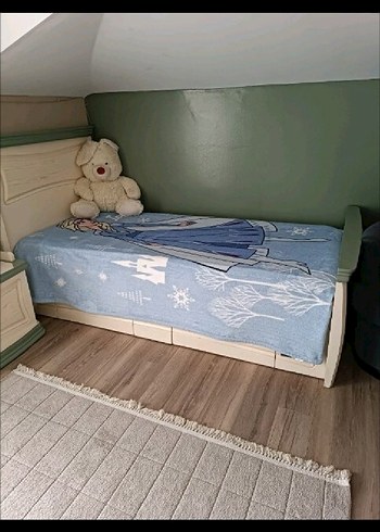 Beden Turkuaz Renkli Çocuk Yatak ve Mobilya Seti