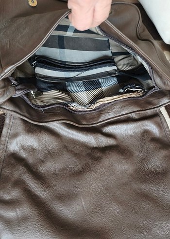 Kahverengi Deri Tokalı Kadın Çanta - Görsel 3