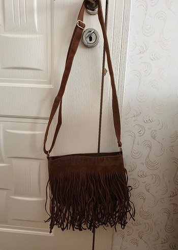 Püsküllü Kahverengi Süet Kadın Çanta - Görsel 2