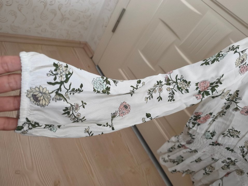 Çiçek Desenli Uzun Kollu V Yaka Bohem Bluz - Görsel 3