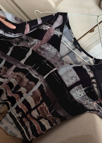 kaliteli kumas arkadan yırtmajlı kol dekolteli gömlek - Görsel 5