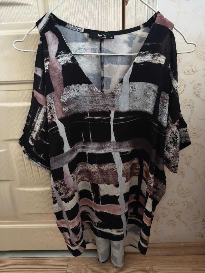 kaliteli kumas arkadan yırtmajlı kol dekolteli gömlek - Görsel 3