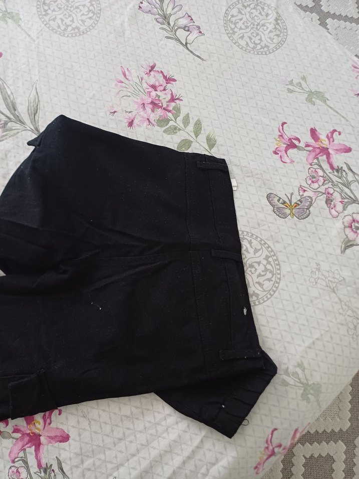 Kemerli Siyah Kız Çocuk Bol Kesim Pantolon - Görsel 4