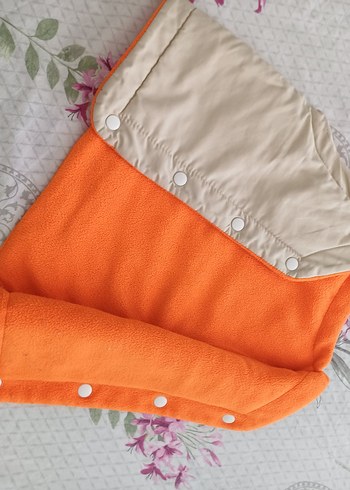 Bej Düğmeli Erkek bebek Yelek - Görsel 3