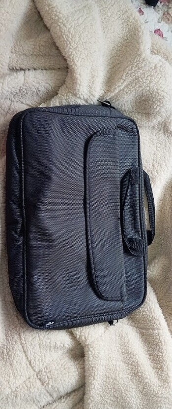 Laptop Bilgisayar Çantası