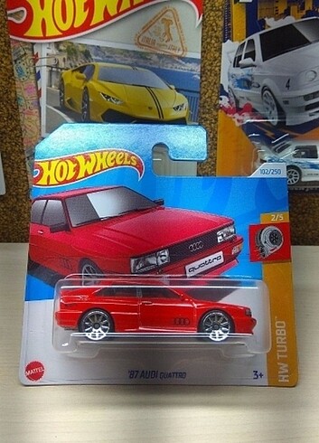 Hot Wheels '87 AUDİ QUATTRO 