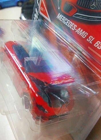 m Beden kırmızı Renk Majorette MERCEDES AMG SL63