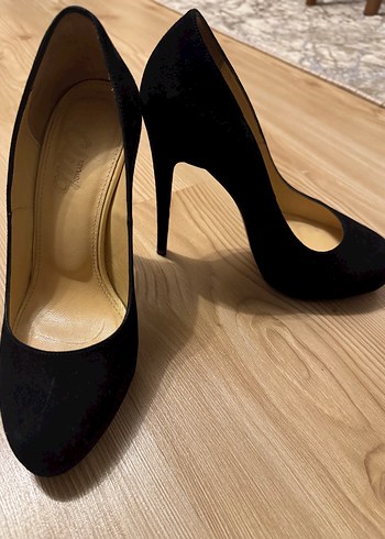 Beymen - Siyah Süet Stiletto Topuklu Kadın Ayakkabı