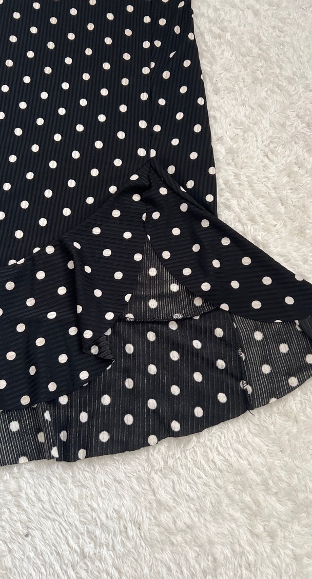 Puantiye Desenli Siyah Uzun Midi Etek - Görsel 2