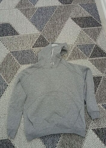gri sweatshirt 