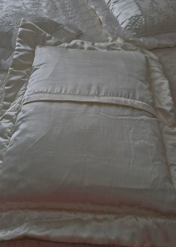 Saten yatak örtüsü - Görsel 6