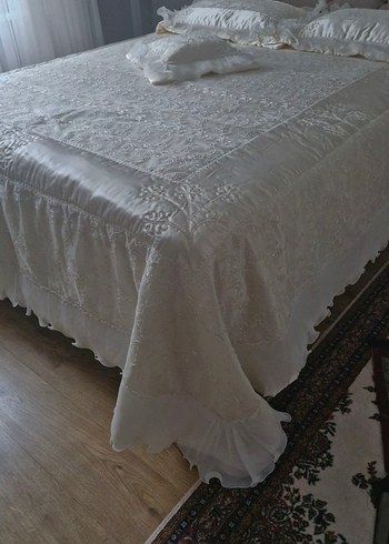 Saten yatak örtüsü - Görsel 2