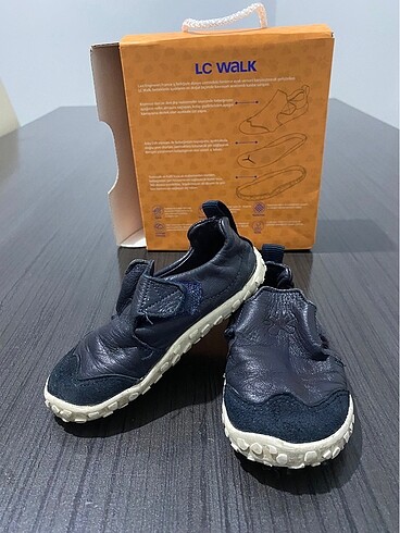 LCW Anatomik bebek ilk adım ayakkabısı